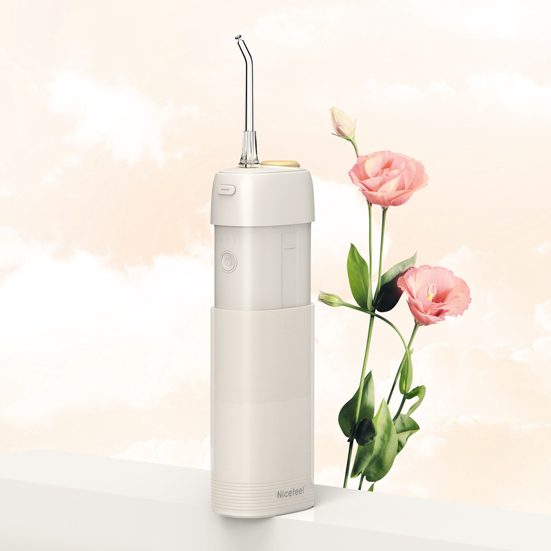 タイプC IPX7の電気ジェット機 コードレス携帯用小型水Flosserの歯の洗剤