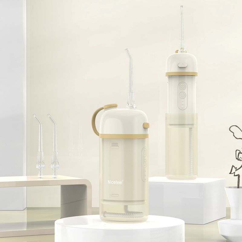 IPX7電気歯科ジェット機のコードレス タイプC携帯用小型水Flosserの歯の洗剤