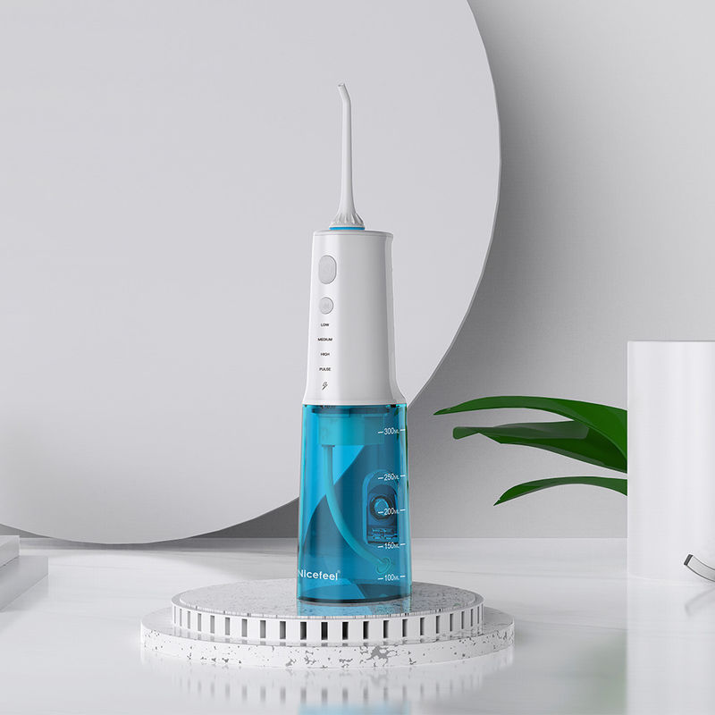旅行Nicefeelのコードレス水Flosser IPX7のための最もよい電力Flosser 1900のmAh電池